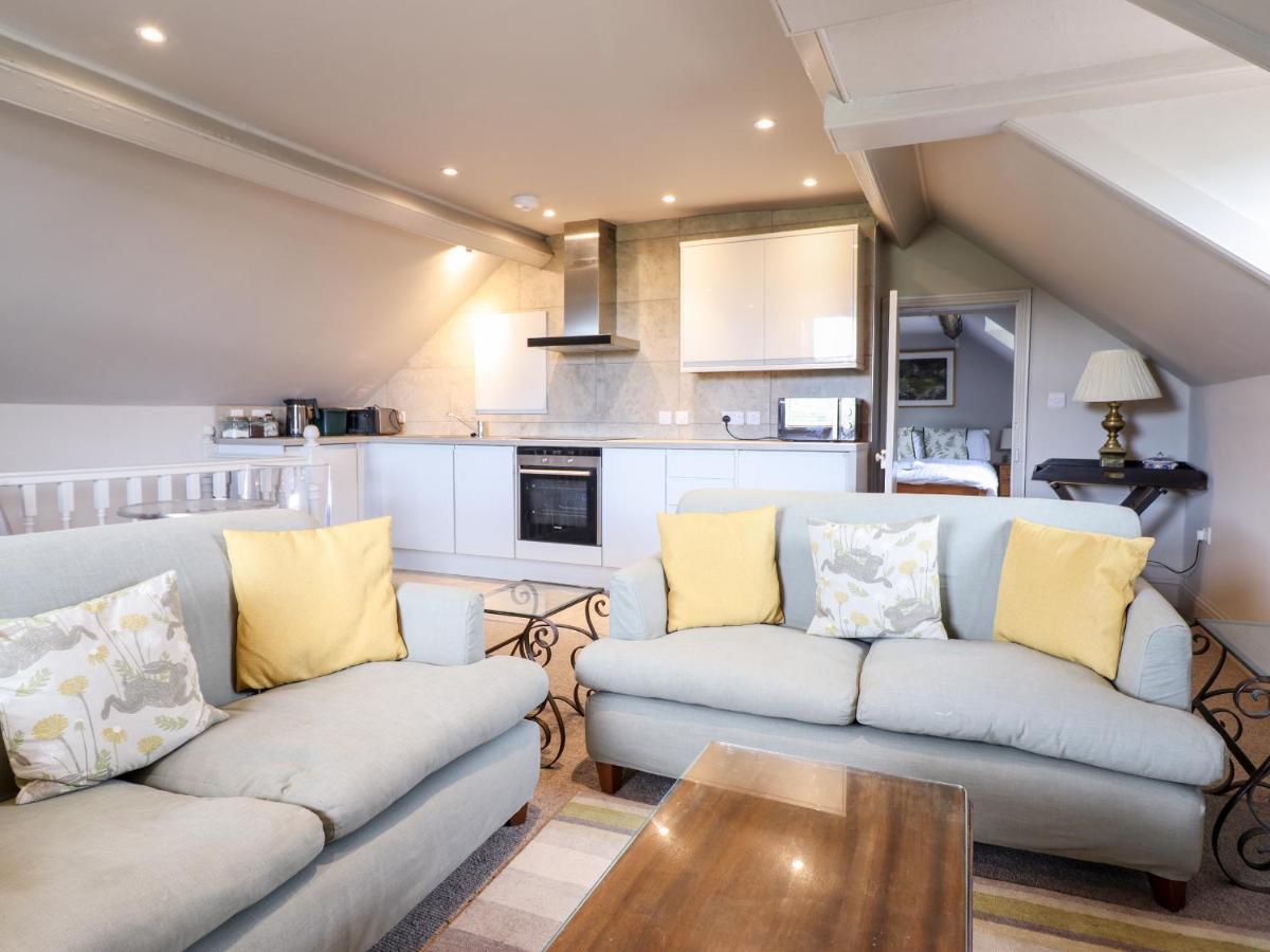 Rock House Apartment Newtown  Bagian luar foto