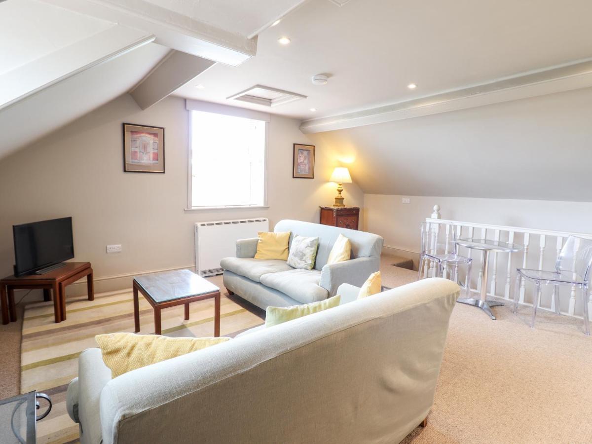 Rock House Apartment Newtown  Bagian luar foto