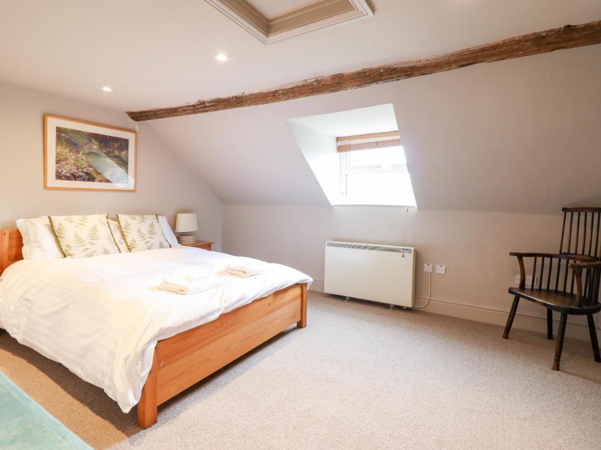Rock House Apartment Newtown  Bagian luar foto